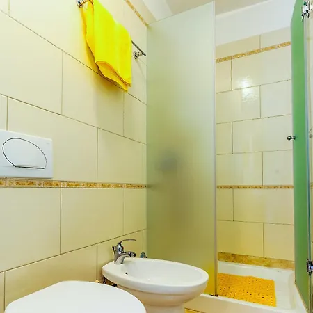 펜션 House Sepic By El-pi Tours Kornić