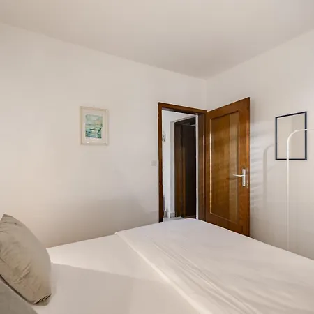 펜션 House Sepic By El-pi Tours Kornić